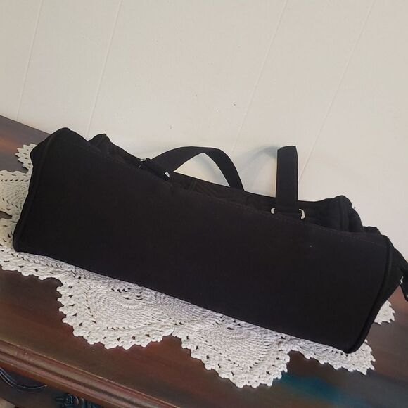Very Nice Vera Bradley QuiltedBlack Purse Handbag - Picture 3 of 9
